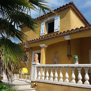 Le Trinacria Taradeau