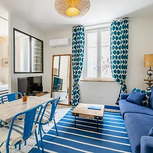 https://studio-bleu-120m-vieux-port-clim-confort-calme-wifi.fr-provencehotel.com
