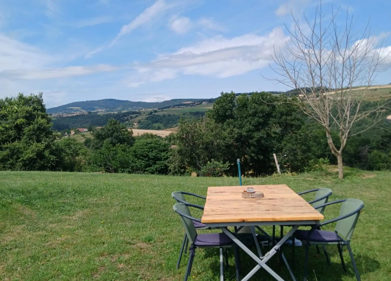 Campsite Camping Car Vintage Saint-Barthelemy-le-Plain